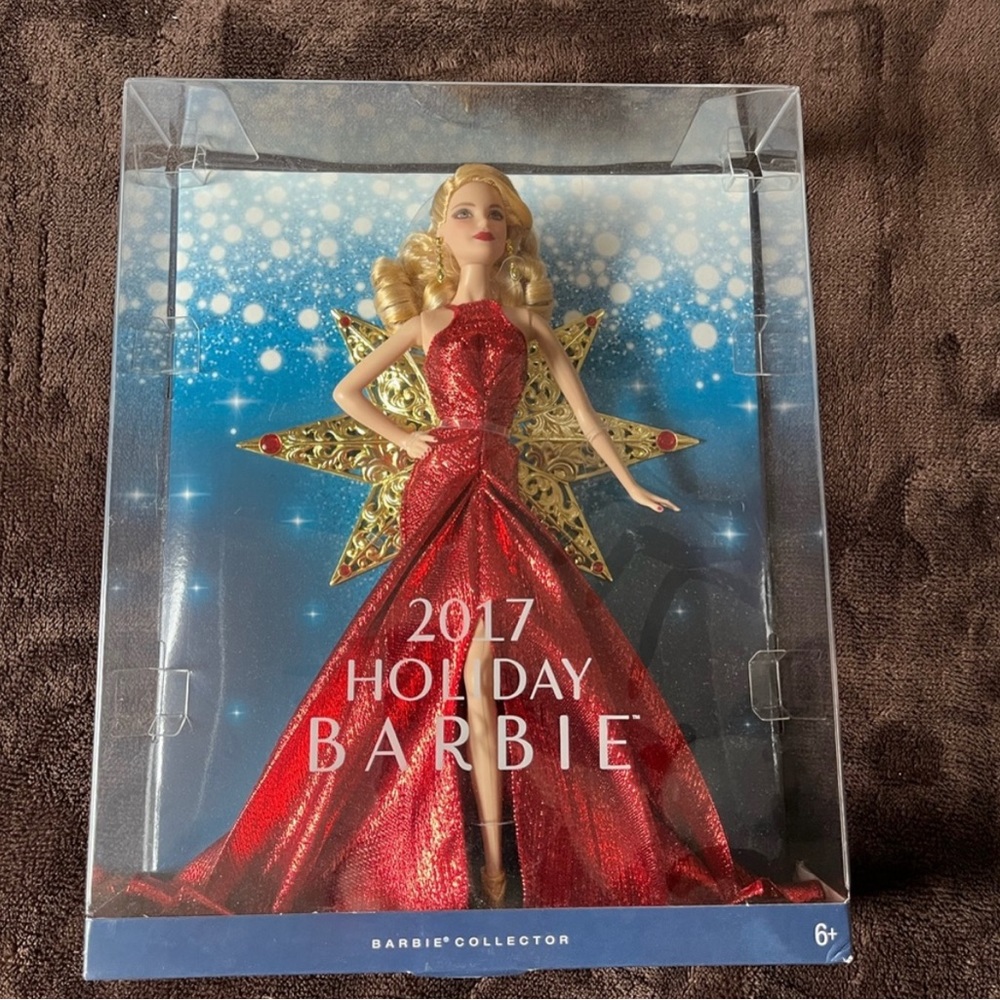 NIB Happy Holiday Special Edition 2017 Barbie